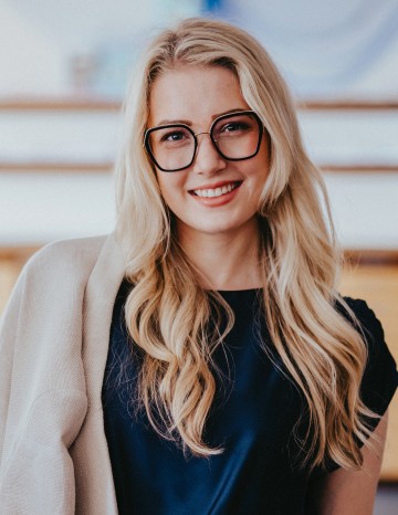 Constanze Riedl